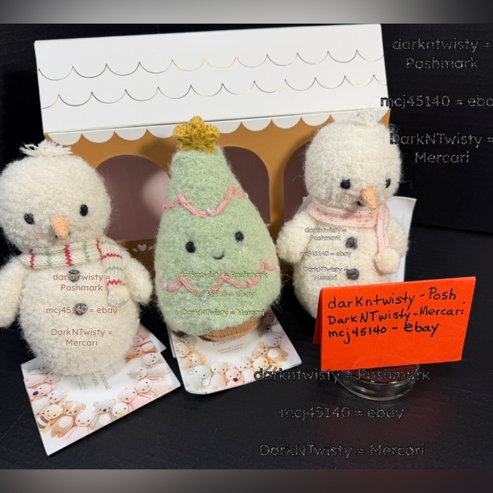 BNWT SET OF 3 CUDDLE + KIND ALPACA BOUCLE PLUSH 2 SNOWMEN AND 1 XMAS TREE